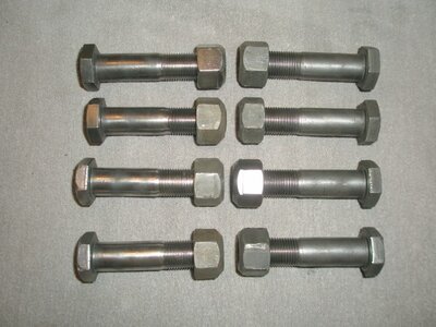Spindles Shields Mounts Bolts 027 (Small).JPG Spindles Shields Mounts Bolts 027 (Small).JPG