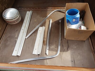 1971 coronet wagon 13  pg.jpg