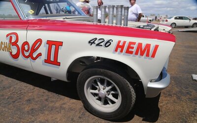 000 plymouth08-1200x800.jpg