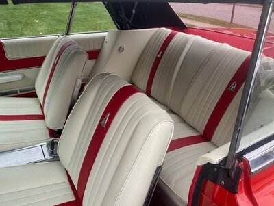 0000 1964 Sport Fury Conv 4.jpg