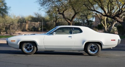 1971_plymouth_road_runner_158232386595d565ef66e7d30.jpg