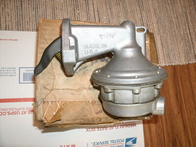 fuel pumps alternator 003.JPG