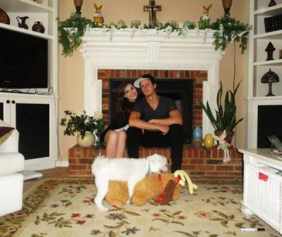 a.baa-dog-ruins-christmas-photo.jpg a.baa-dog-ruins-christmas-photo.jpg