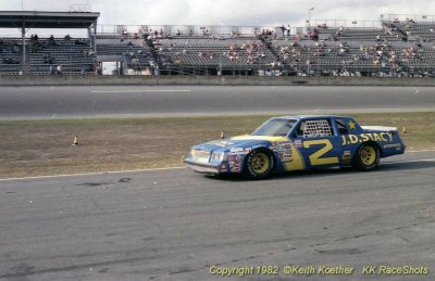 82 Buick Nascar #2 Joe Ruttman.jpg