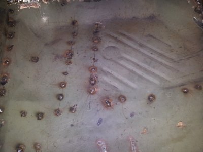 sm_driverfloor.jpg sm_driverfloor.jpg