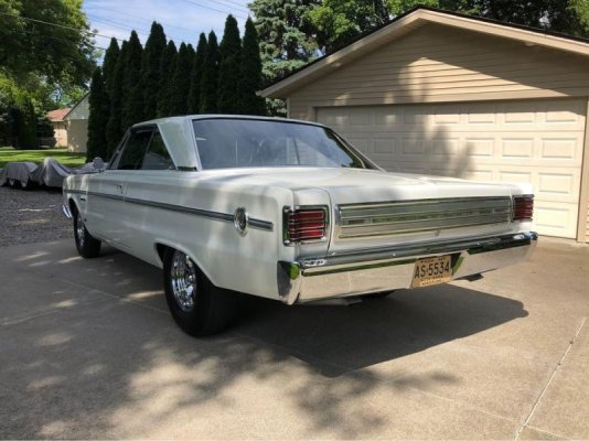 000 1966 Hemi belvedere 3.jpg