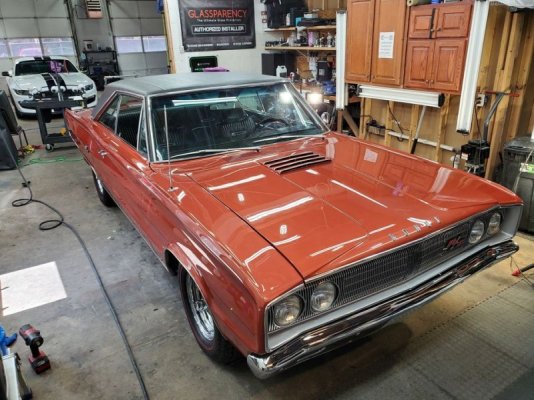 0000 67 Coronet RT (6).jpg