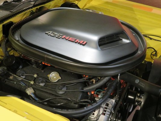 000 70 Hemi Challenger RT 2.jpg
