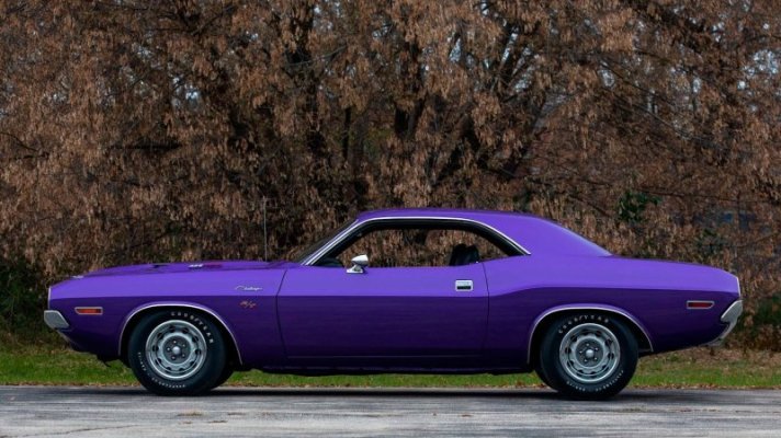 00 70 Hemi Challenger RT 15.jpg