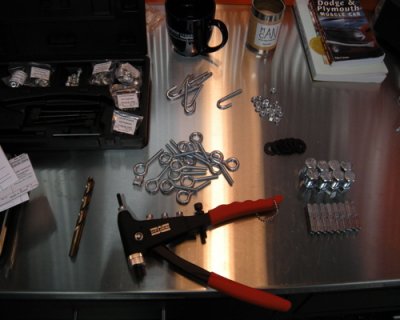 shop light1079.jpg