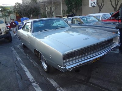 SCS, '68 Charger silver 007.jpg