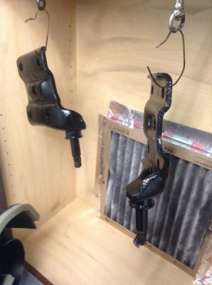 shock brackets.jpg