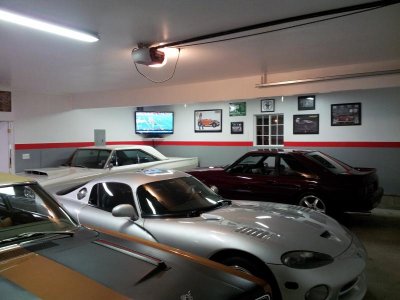 Garage Pic 2014 3.jpg