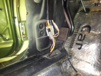 Rear wiring connection.jpg Rear wiring connection.jpg