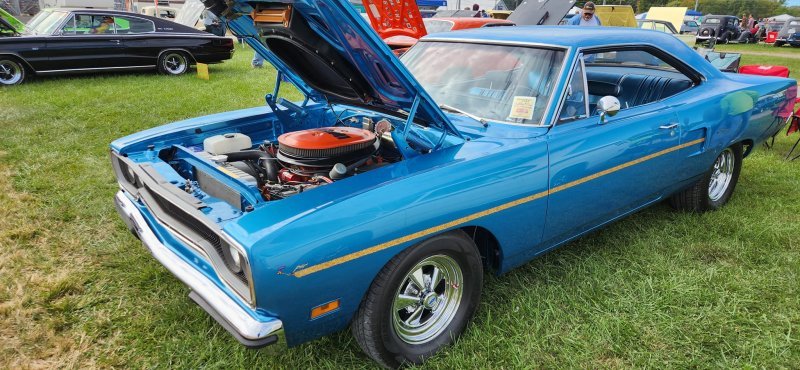 000 Hemi Runner 5.jpg