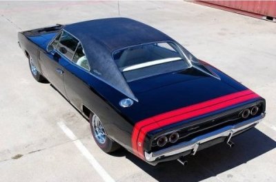 1968_Dodge_Charger_383_V8_Rear_1.jpg