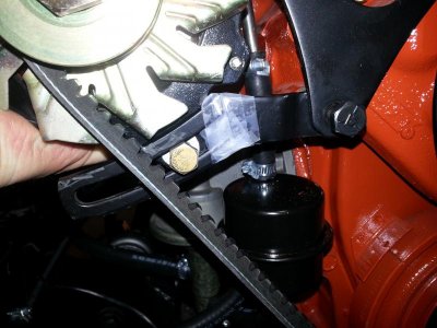 Alternatorbracket1.jpg Alternatorbracket1.jpg