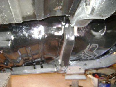 The underside in POR-15.jpg