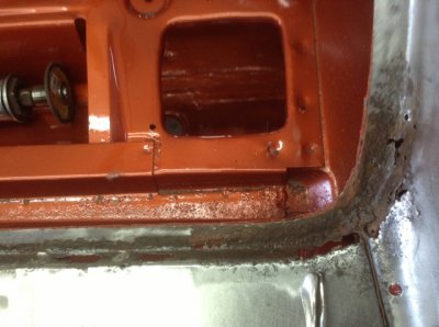 rear windshield surround  2-17-14.jpg