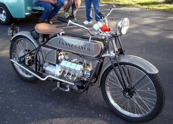 dennis-franz-v8-motorcycle.jpg