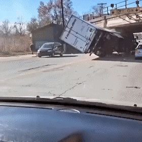 4503D74B-E61E-4304-A590-53B29B49AB5E.gif