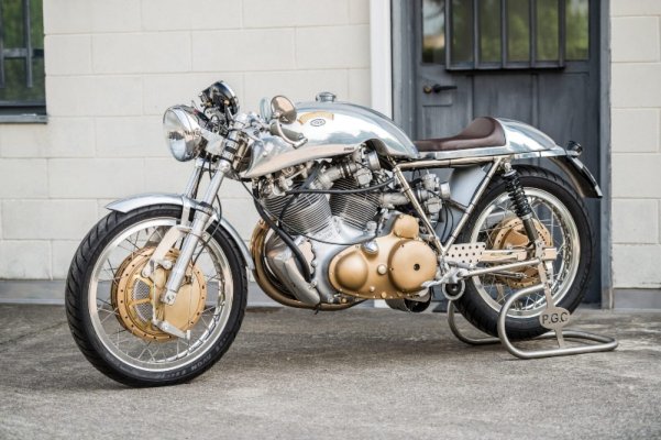 Egli-Vincent-1600x1067.jpg