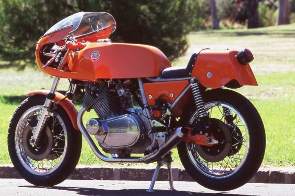 1974-Laverda-SFC-750-16732-04.jpg