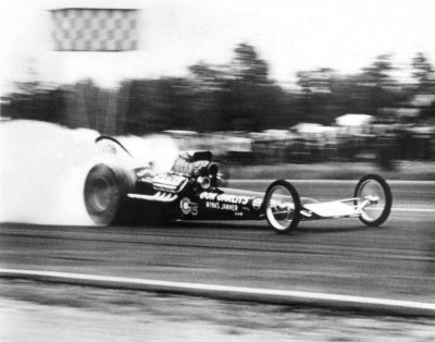 67 Dragster TF swamp rat #11 smoken' em'.jpg