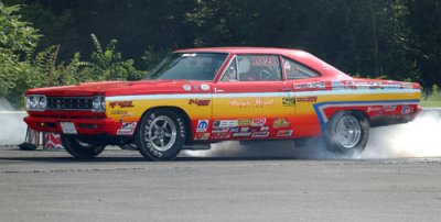 68 Roadrunner Drag Car #2.jpg