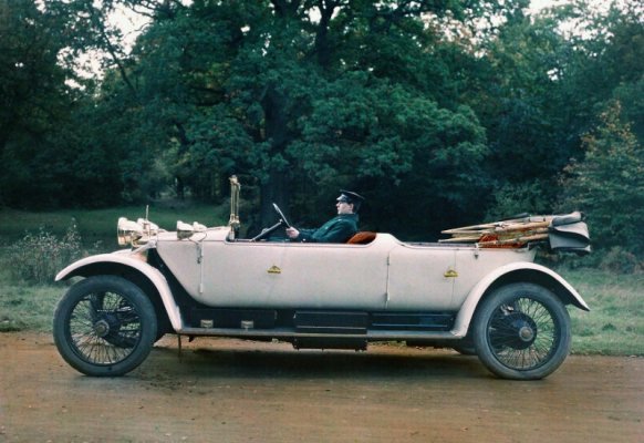 ochrome-lumiere-auguste-louis-3-593e397525bfe__880.jpg