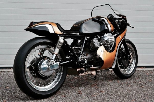 Guzzi%2BStile%2Bitaliano%2B06.jpg