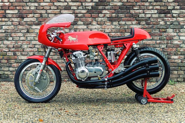 benelli-sei.jpg