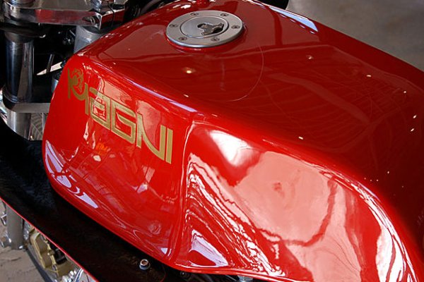 magni-arturo-1000-2.jpg