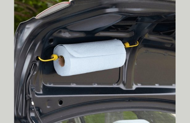 Image-CarHacks-El-papel-toalla-siempre-vienen-bien.jpg