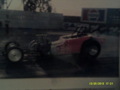 Budnicks 23 T Ford SBC Alky Inj. Altered Fremont Raceway 1980.jpg