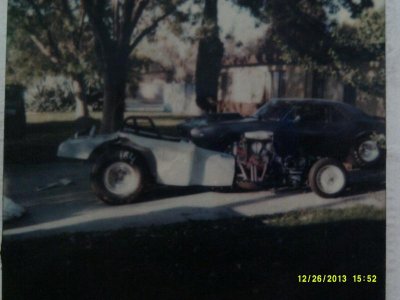 Budnicks 23 T Ford Altered AA-Gas 6-71 Blown 301ci Donavon.jpg