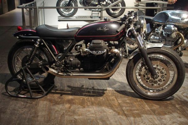 black-032.jpg