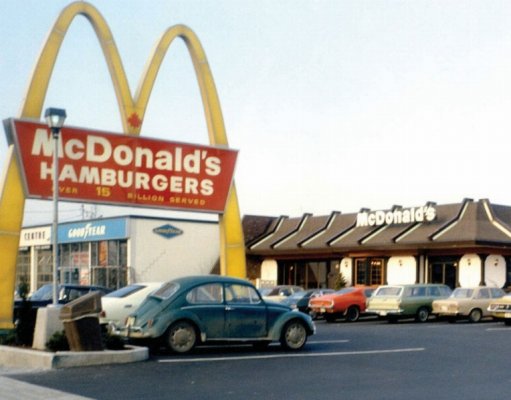 038644-16biz-brief-richmond-mcdonald-s-parking-lot.jpg