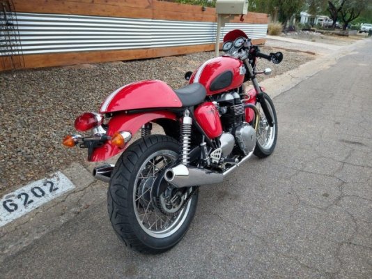 riumph-thruxton-900-for-sale-2022-09-30-4-1024x768.jpg