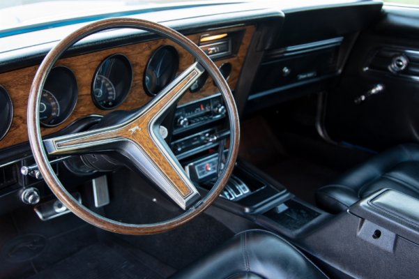 1971-mercury-cougar-xr7-429-cobra-jet-20.jpg