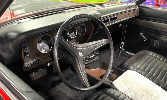 h-a-4406-and-factory-sunroof-comes-out-of-hiding_5.jpg