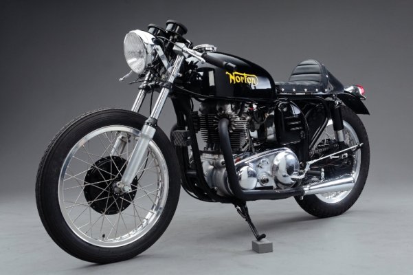 Norton-Atlas-Cafe-Racer-13-1600x1067.jpg