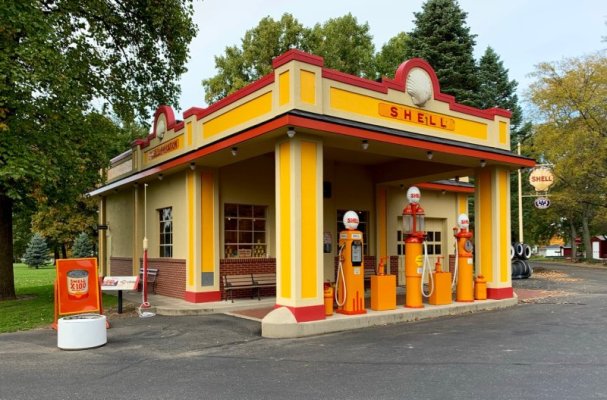 1930's Shell Station at Gilmore Car Museum in Hickory Corners, MI 2.jpg