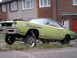 68 Coronet RT 70's drag car green.jpg