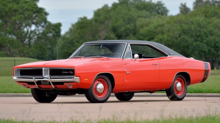 747 '69 Hemi Charger RT 1.jpg