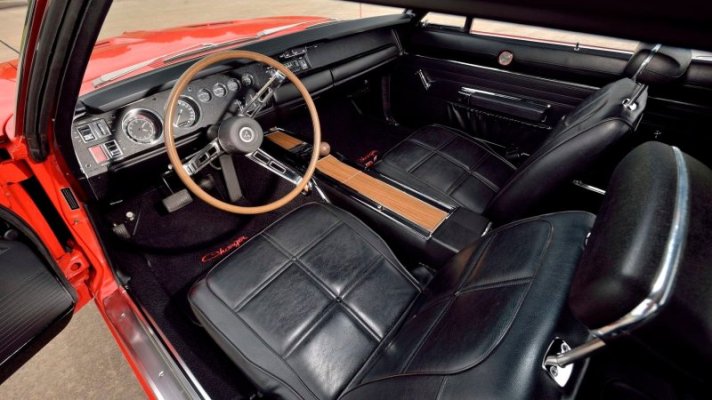 747 '69 Hemi Charger RT 3.jpg