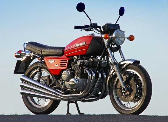 Benelli-750-Sei.jpg