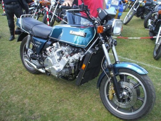 kawasaki-v12-2300cc-4-760x570.jpg