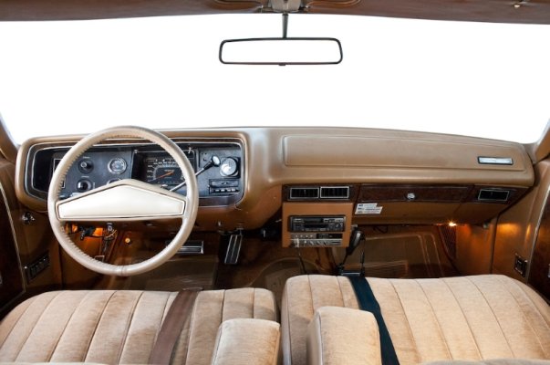 1972-dodge-monaco-wagon-interior-bench.jpg
