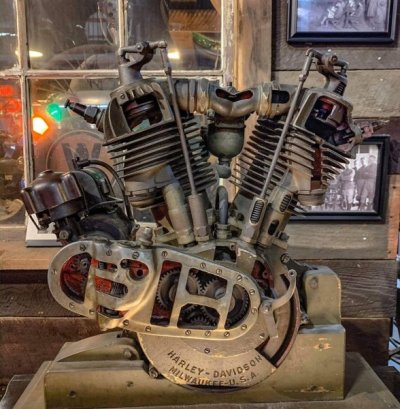 0000000000 This 1920 Harley-Davidson JD motor was used for military training. Many components ...jpg